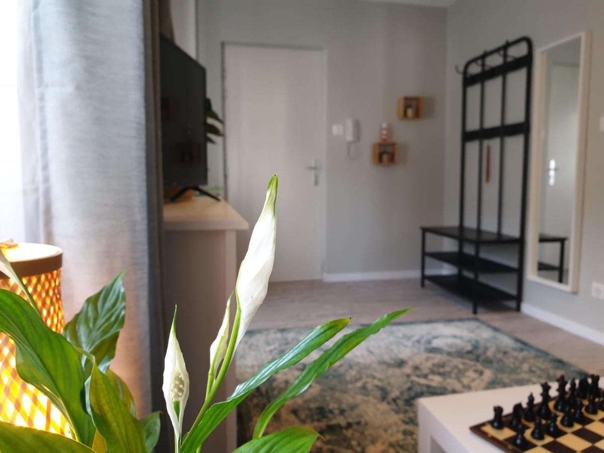 Le Guelef - Appartement 2 Personnes Орбе Экстерьер фото